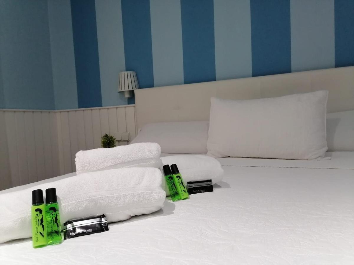צ'יקלנה דה לה פרונטרה Hotel Marisma Sancti Petri מראה חיצוני תמונה